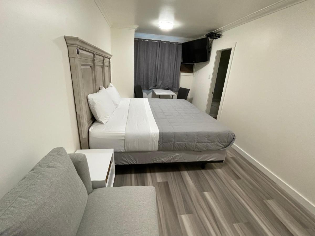 Destination Inn Radium Hot Springs Bagian luar foto