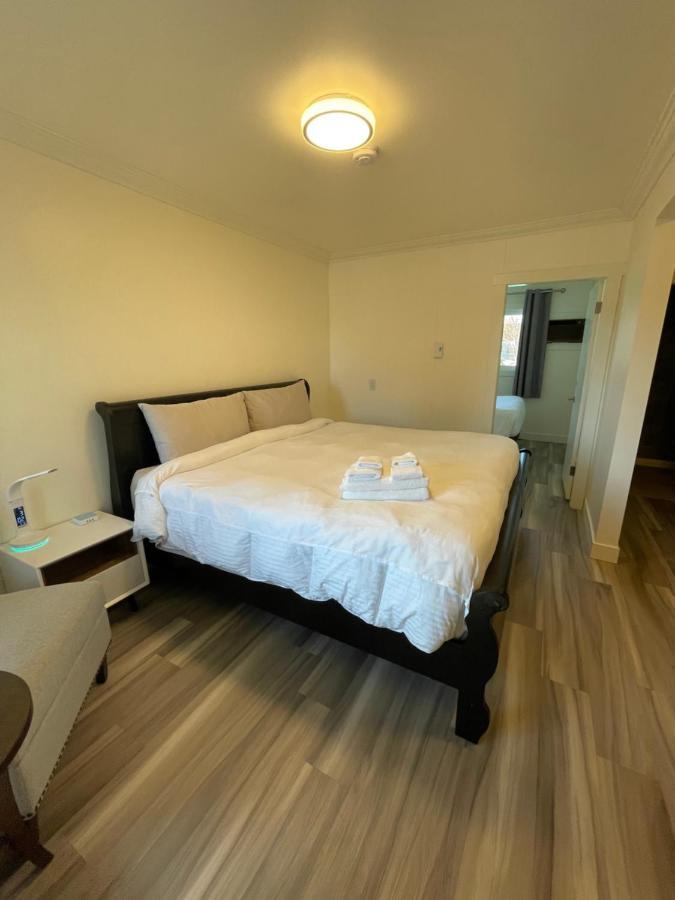Destination Inn Radium Hot Springs Bagian luar foto