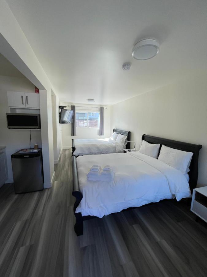 Destination Inn Radium Hot Springs Bagian luar foto