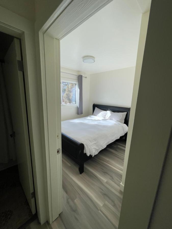 Destination Inn Radium Hot Springs Bagian luar foto